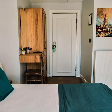 Hotel Taksim Santa Lucia *