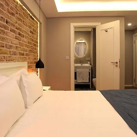 Hotel Taksim Santa Lucia
