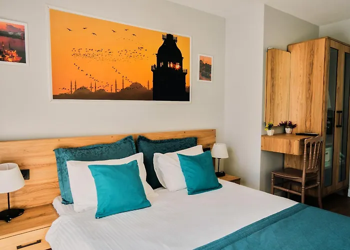 Taksim Santa Lucia Hotel *