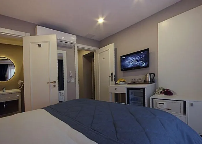 Taksim Santa Lucia * Provincia di Istanbul