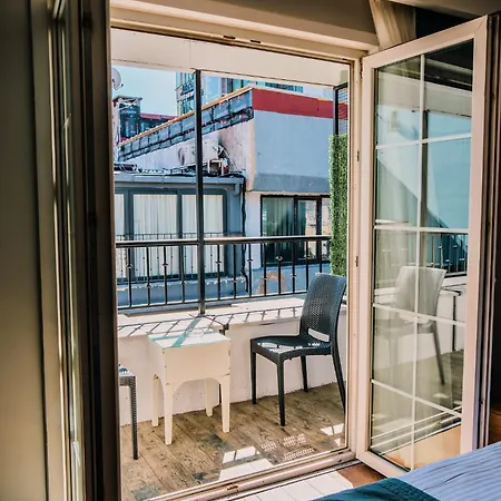 Taksim Santa Lucia *